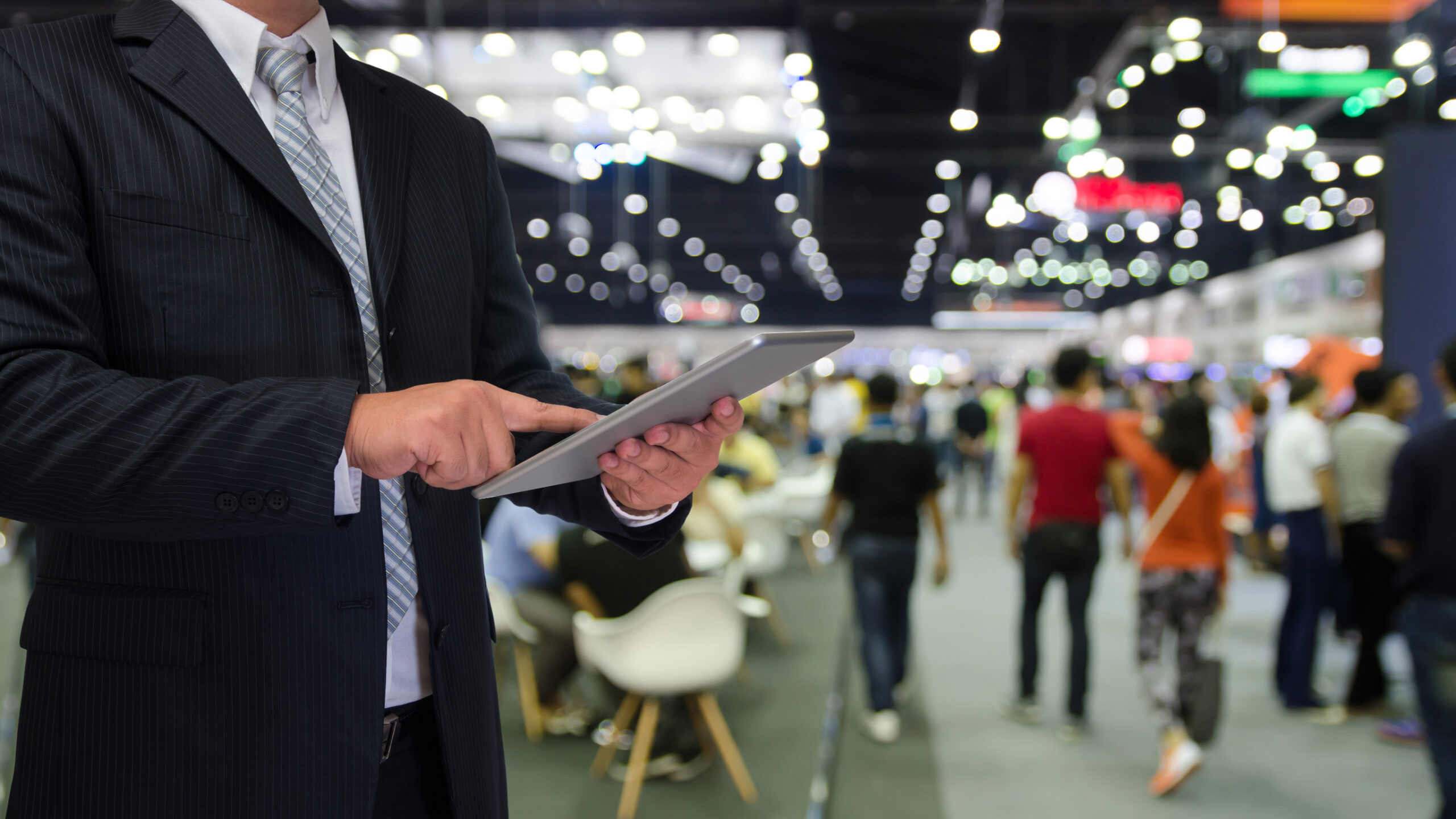 trade show business in Dubai